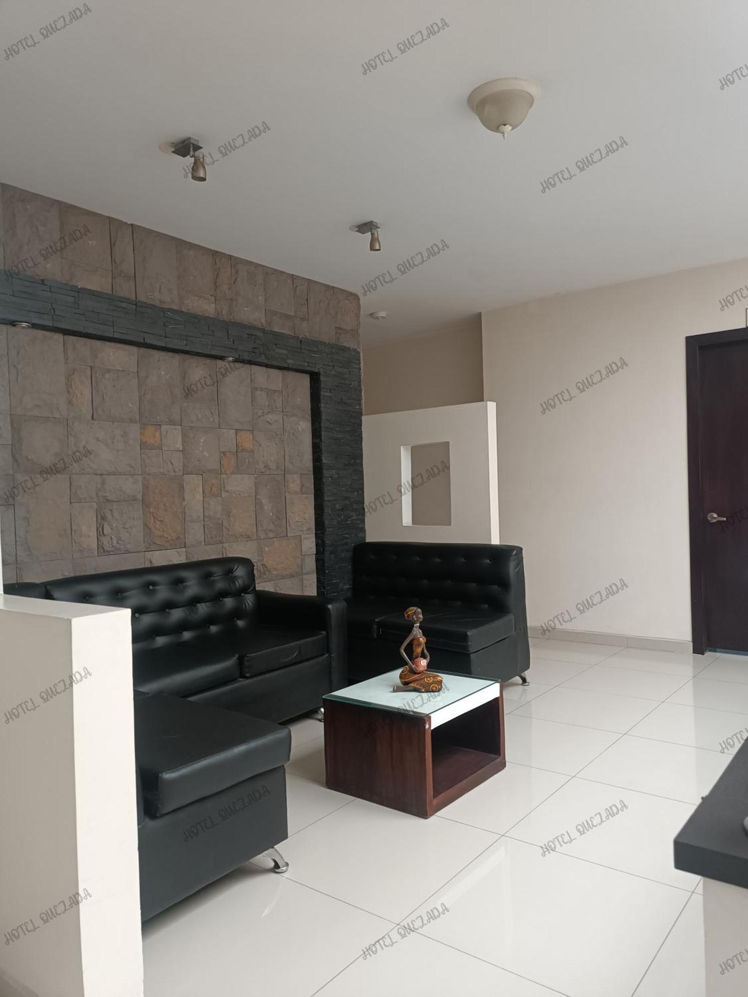 Hotel Quezada Hermanos Santo Domingo de los Colorados Eksteriør bilde